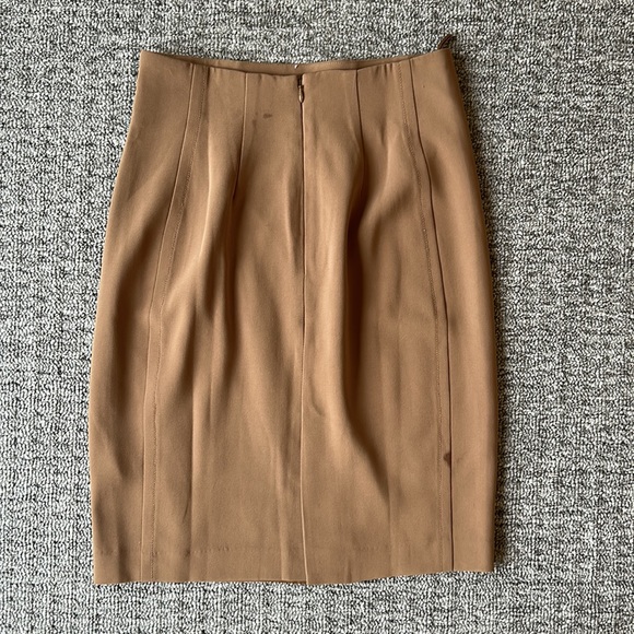 Aritzia Crepe Brown Pencil Skirt - Picture 4 of 5